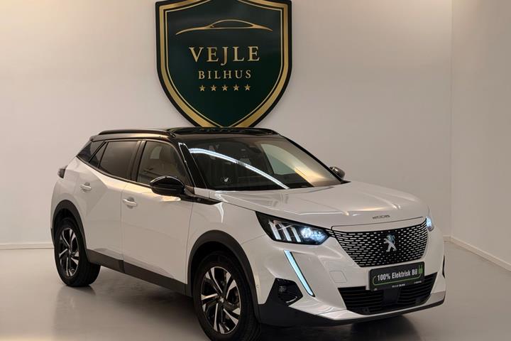 Grøn Peugeot e-2008 fra 2021
