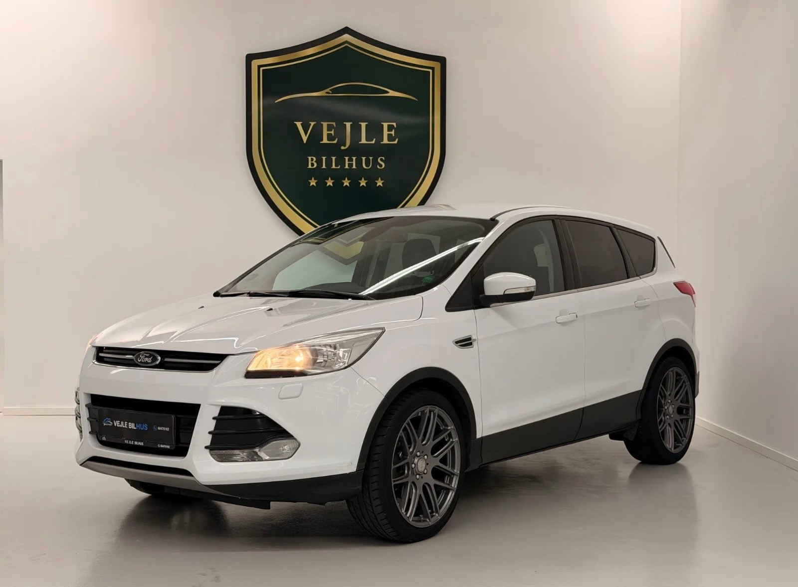 undefined Ford Kuga fra 2014
