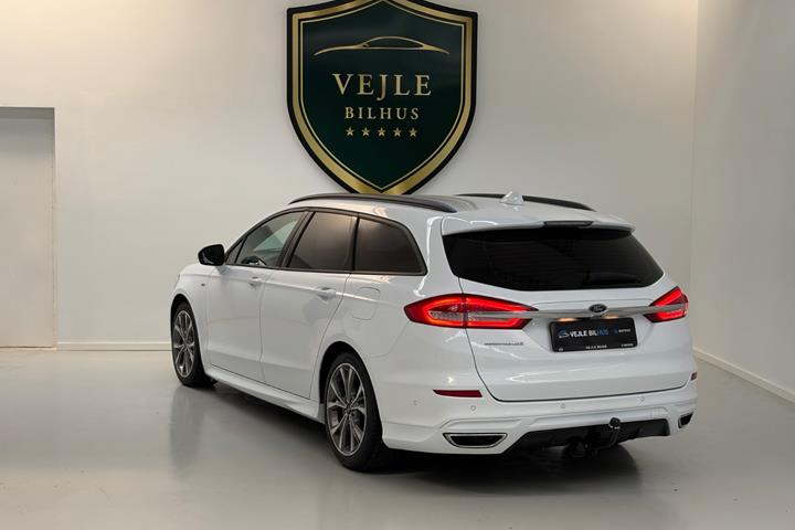 undefined Ford Mondeo fra 2020
