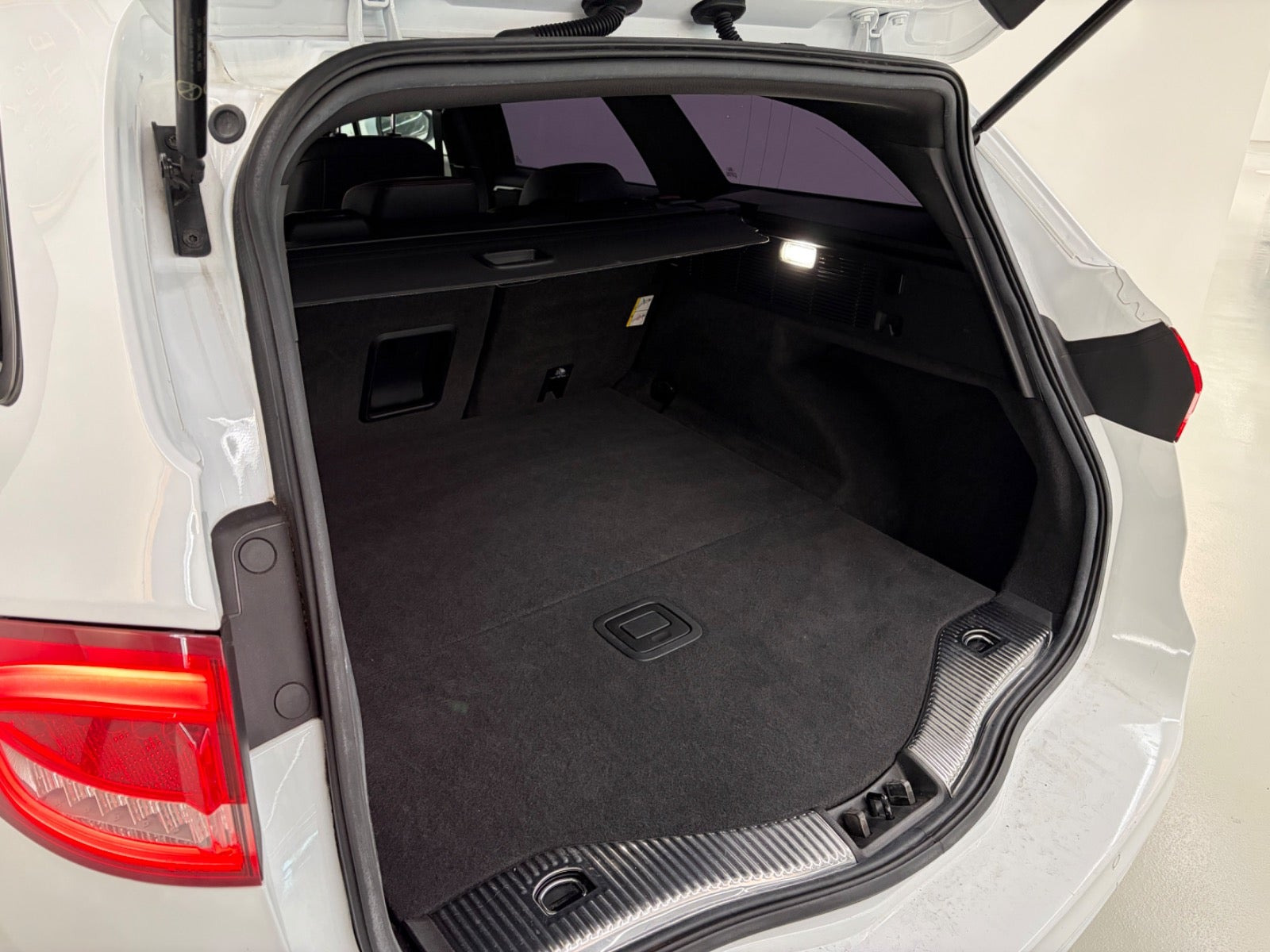 undefined Ford Mondeo fra 2020