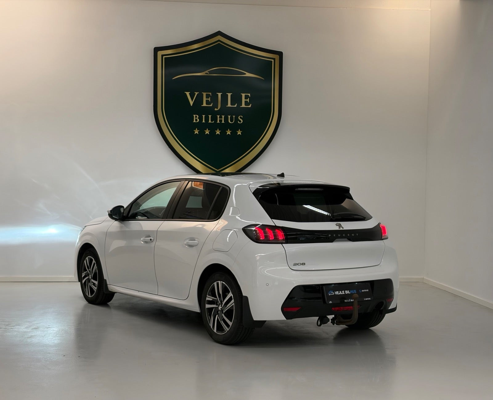 Gul Peugeot 208 fra 2020