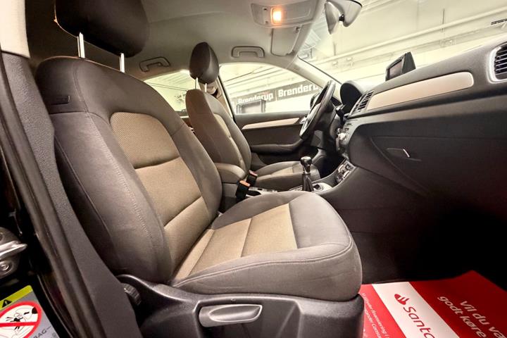 Sort Audi Q3 fra 2014