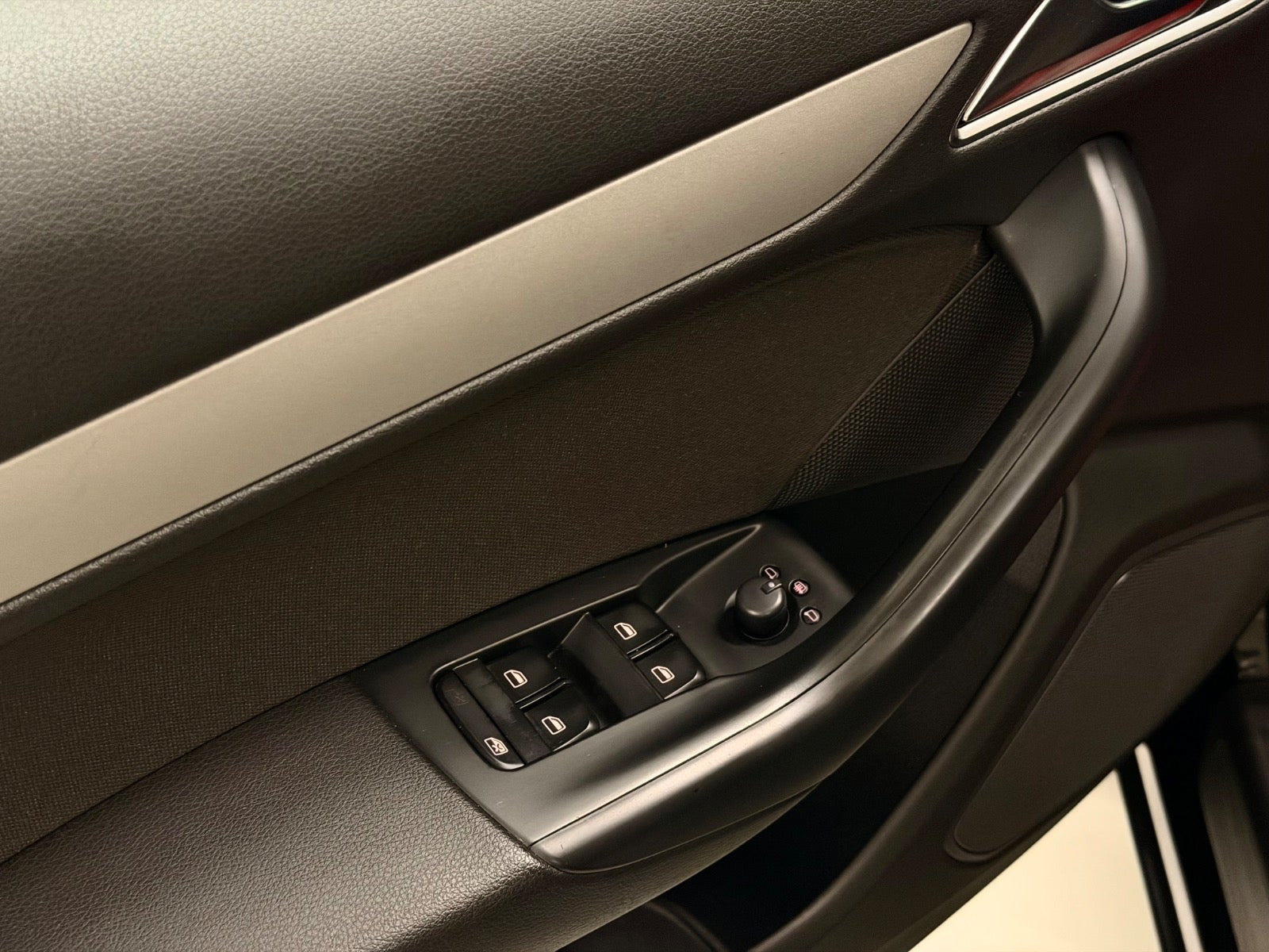 Sort Audi Q3 fra 2014