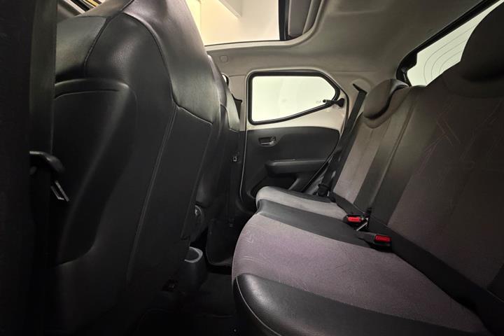 undefined Toyota Aygo fra 2015