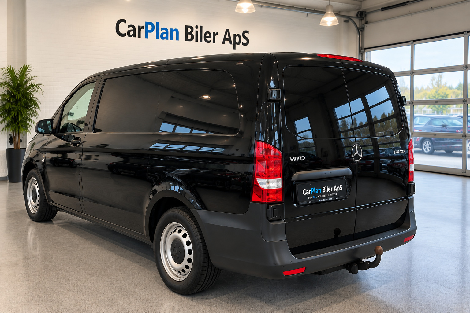 Hvid Mercedes Vito 119 fra 2020