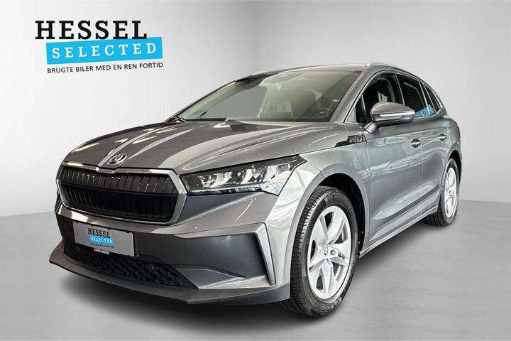 Grå Skoda Enyaq fra 2023