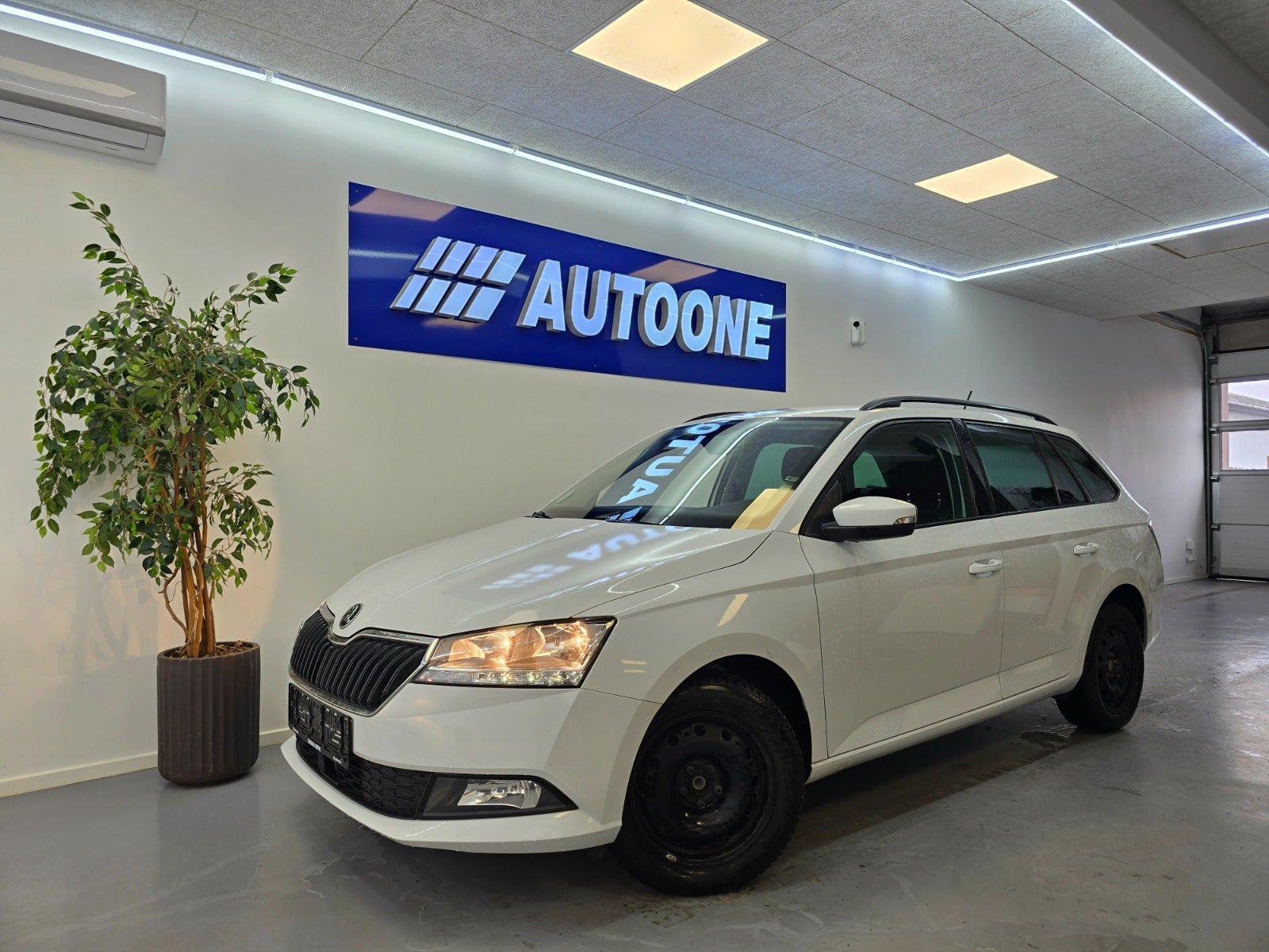 Skoda Fabia 1,0 MPi 75 Ambition Combi