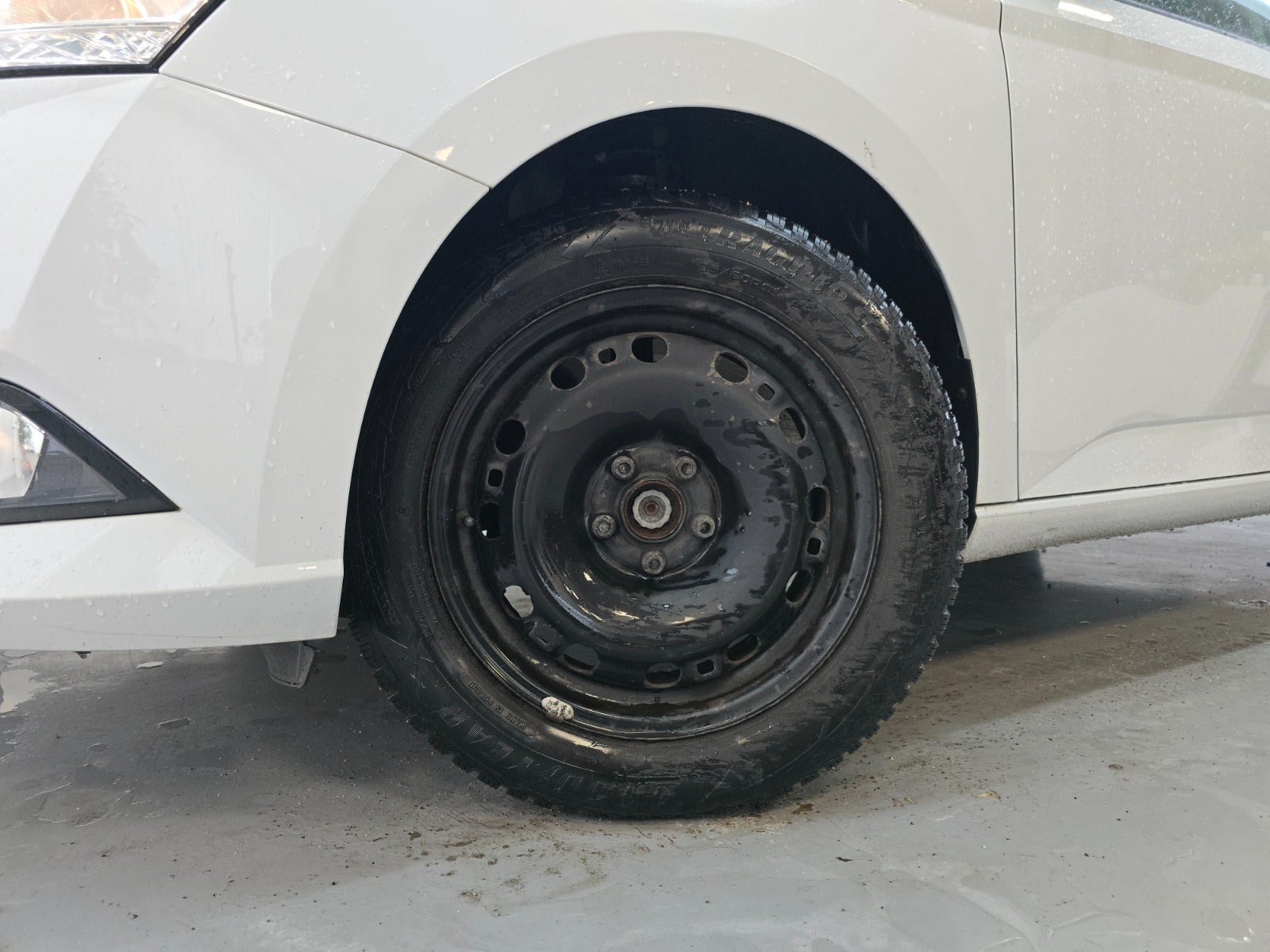Hvid Skoda Fabia fra 2019