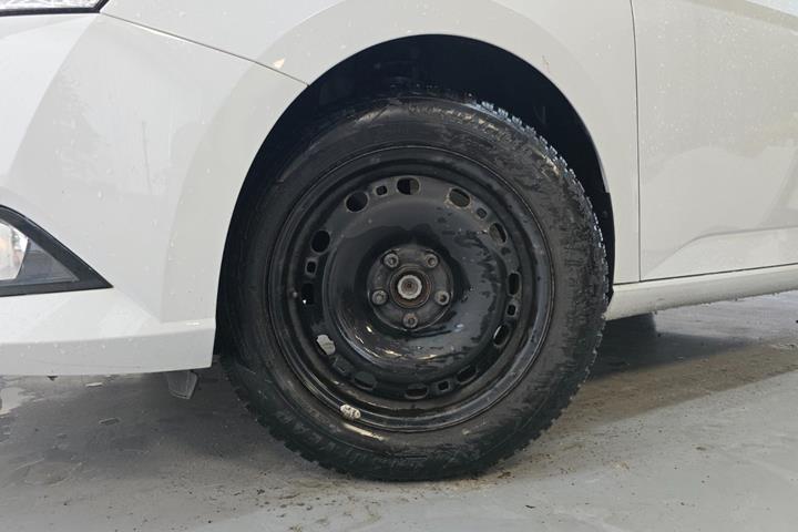 Hvid Skoda Fabia fra 2019