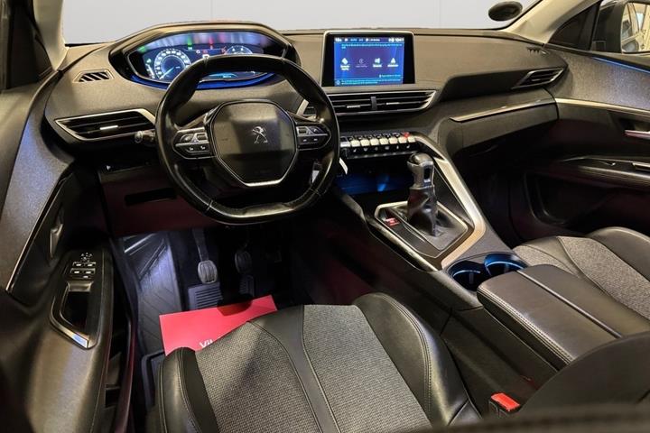 Sort Peugeot 3008 fra 2019