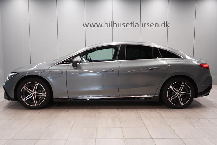 Grå Mercedes EQE350+ fra 2026
