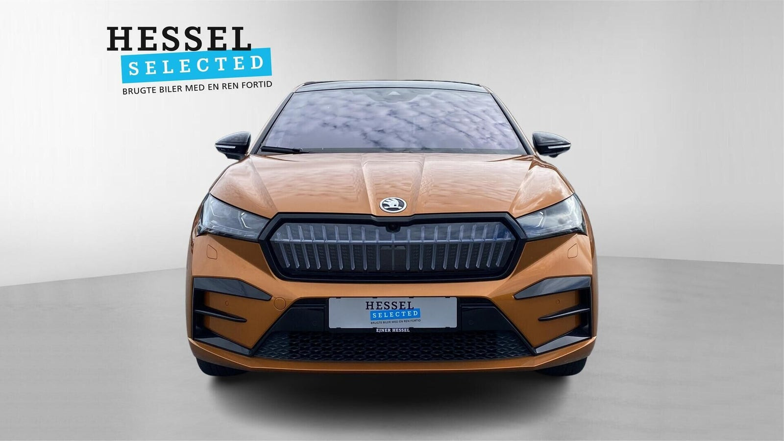 Orange Skoda Enyaq fra 2023