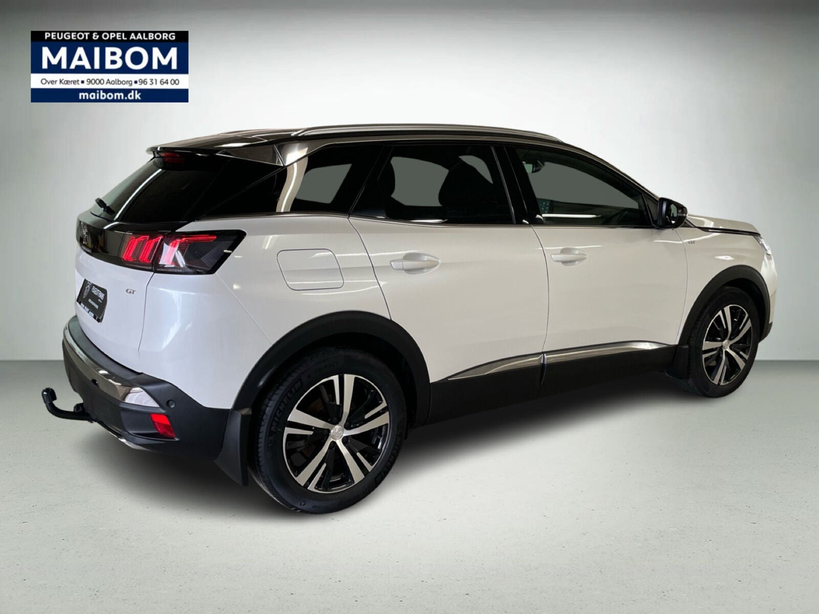 Hvid Peugeot 3008 fra 2023