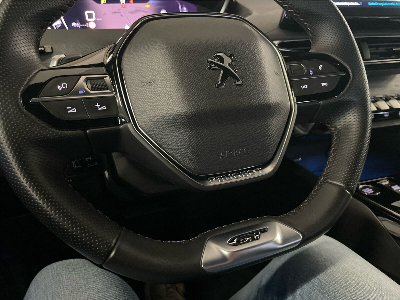 Hvid Peugeot 3008 fra 2023