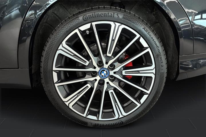 Sort BMW iX2 fra 2025