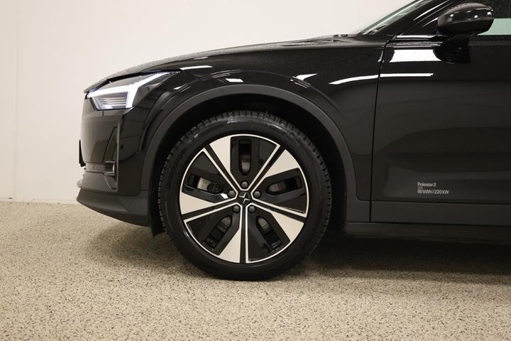 Sort Polestar 2 fra 2024