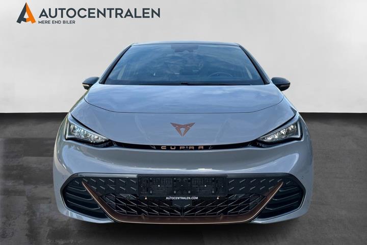 Grå Cupra Born fra 2024