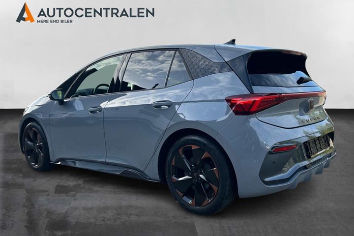 Grå Cupra Born fra 2024