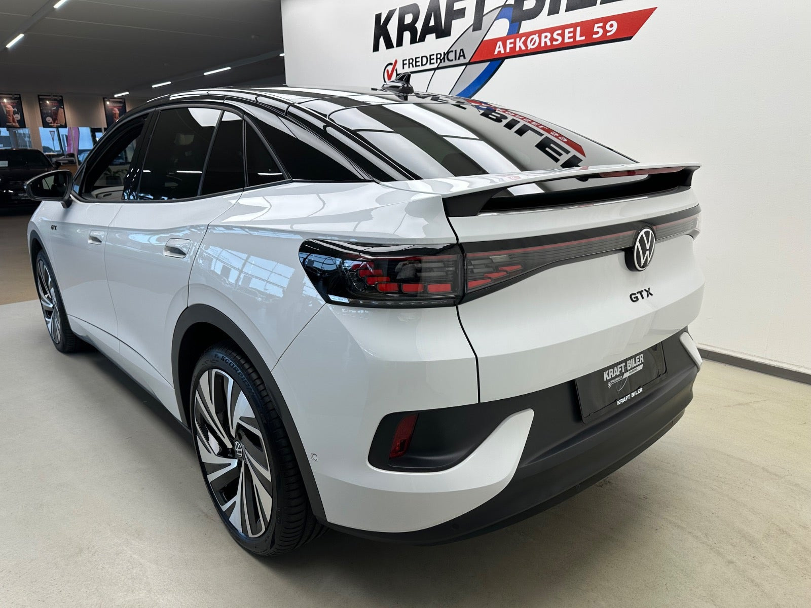 Hvid VW ID.5 fra 2023