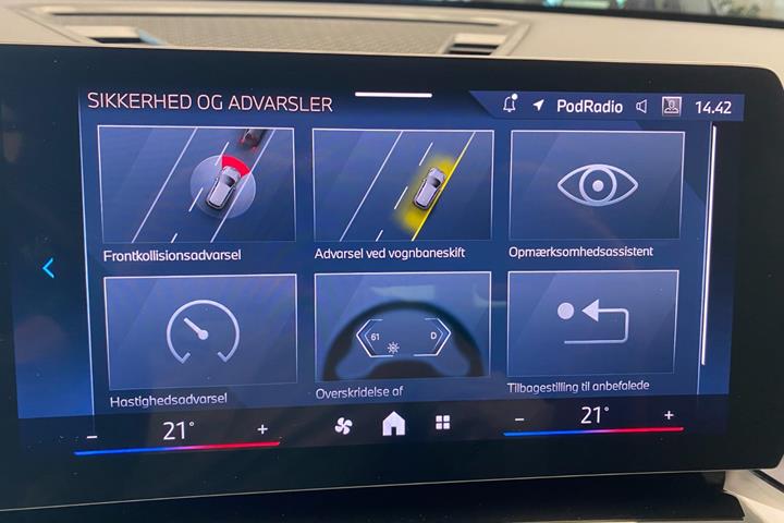 Hvid BMW iX1 fra 2023