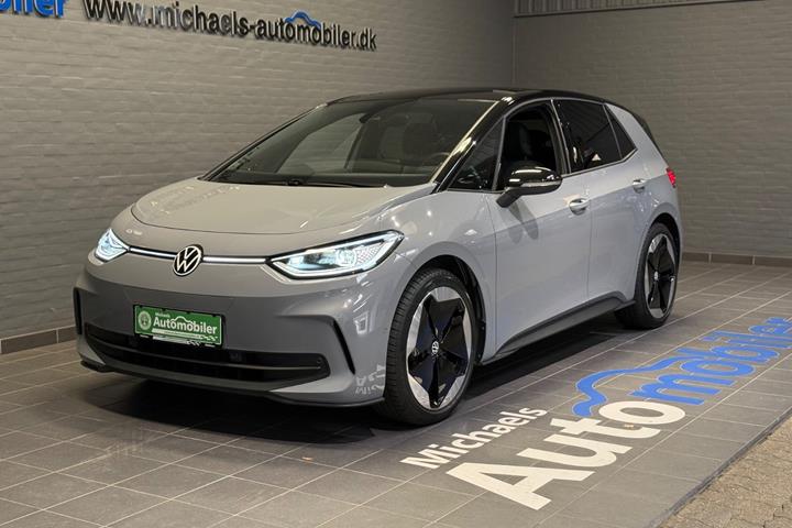 Grå VW ID.3 fra 2025 set udefra