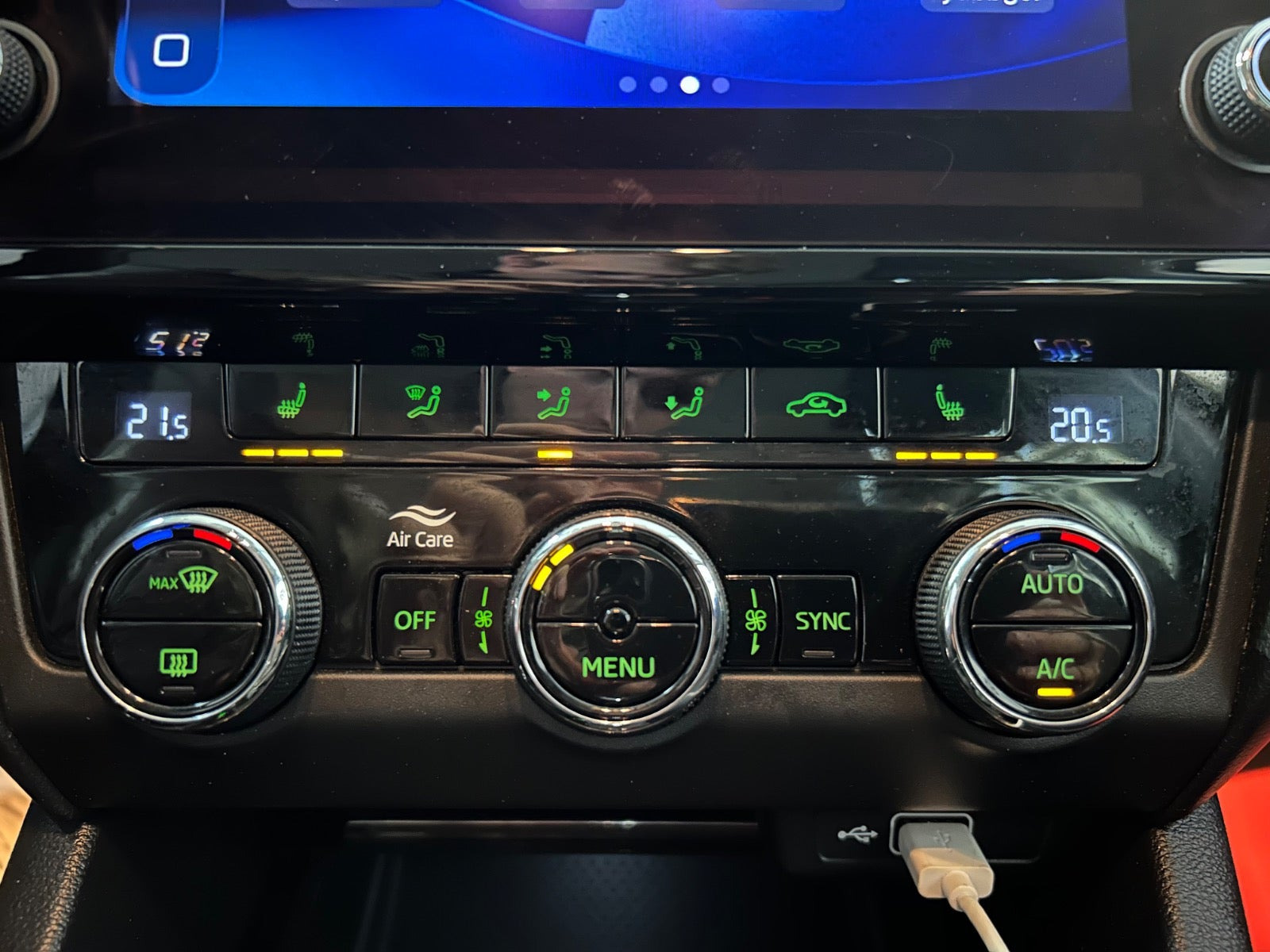 Sort Skoda Octavia fra 2020