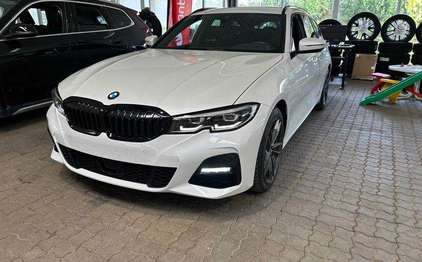 BMW 330e 2,0 Touring M-Sport aut.