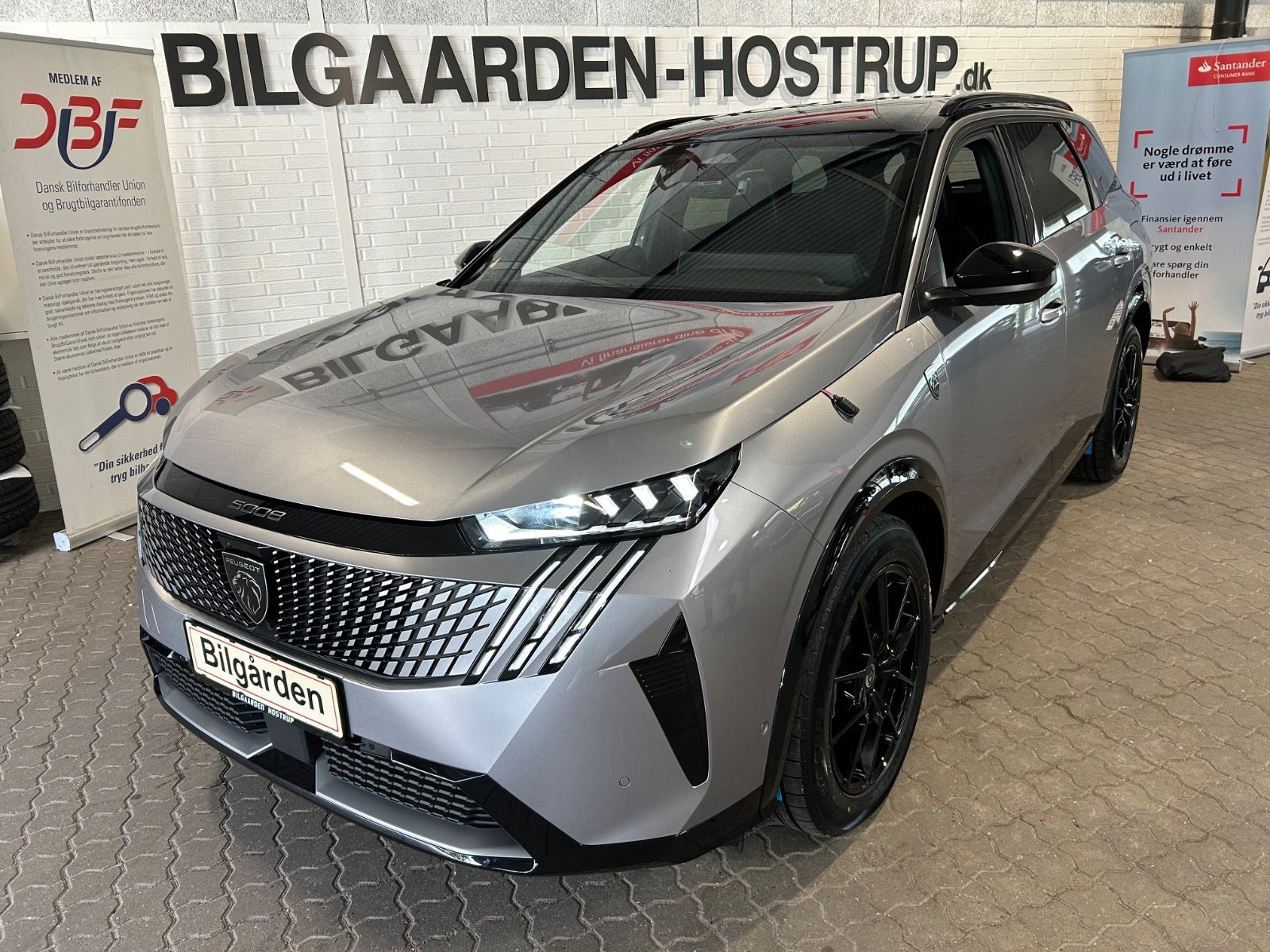 Peugeot e-5008 77 GT 7prs
