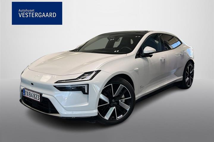 Hvid Polestar 4 fra 2026