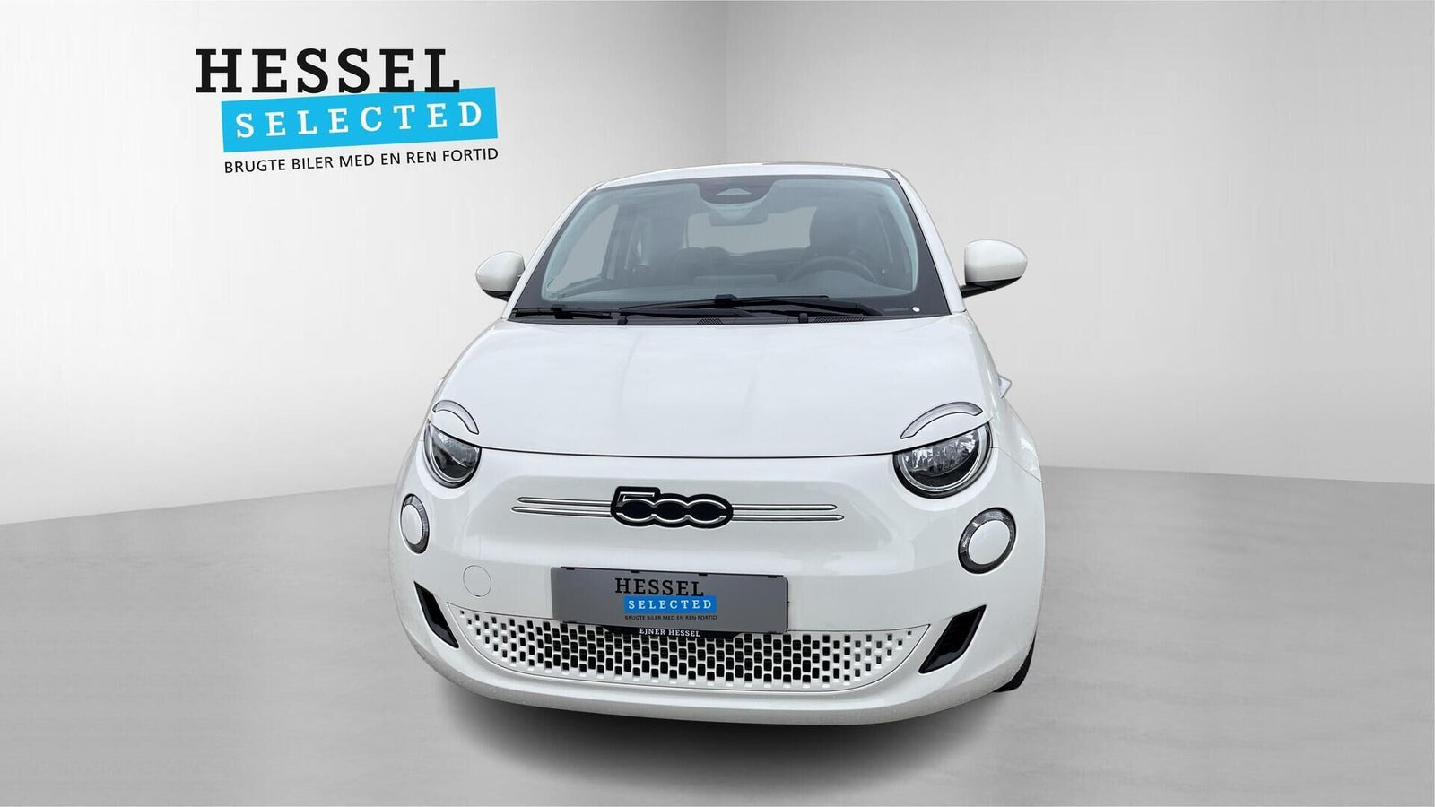 Hvid Fiat 500e fra 2023