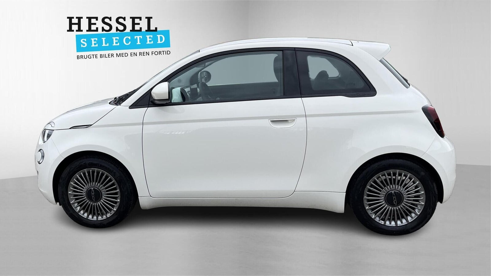 Hvid Fiat 500e fra 2023