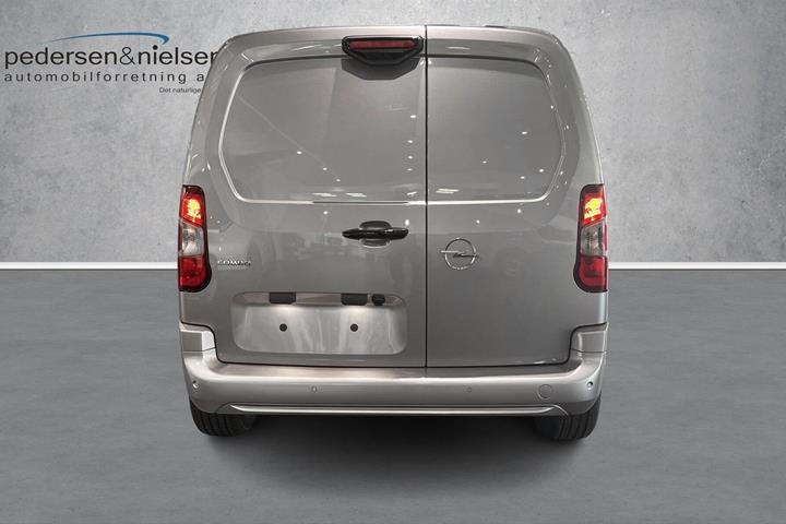 Grå Opel Combo-e fra 2026
