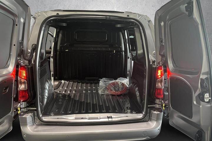 Grå Opel Combo-e fra 2026