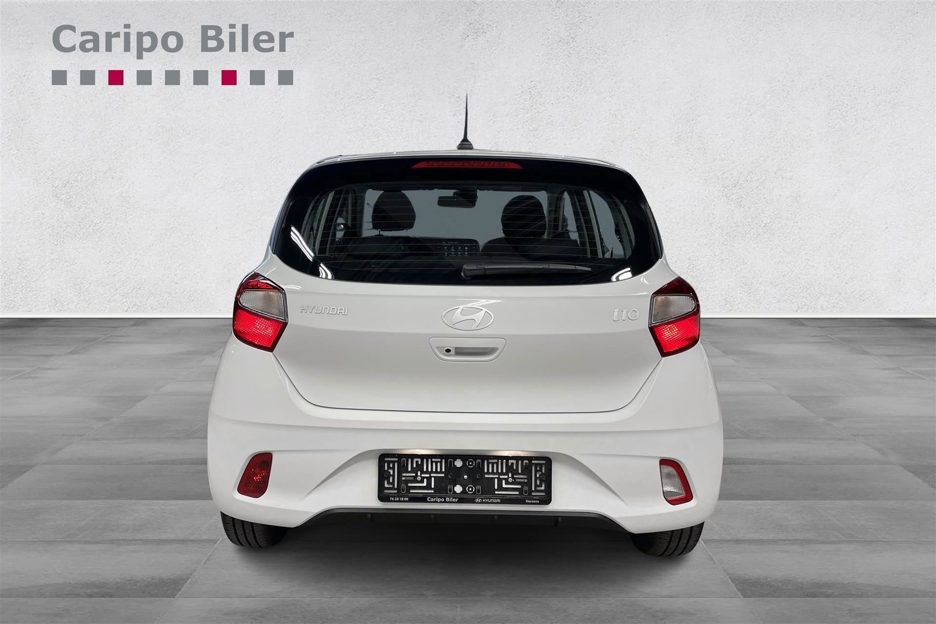 Hvid Hyundai i10 fra 2024