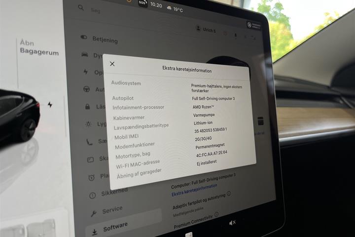 Sort Tesla Model 3 fra 2023