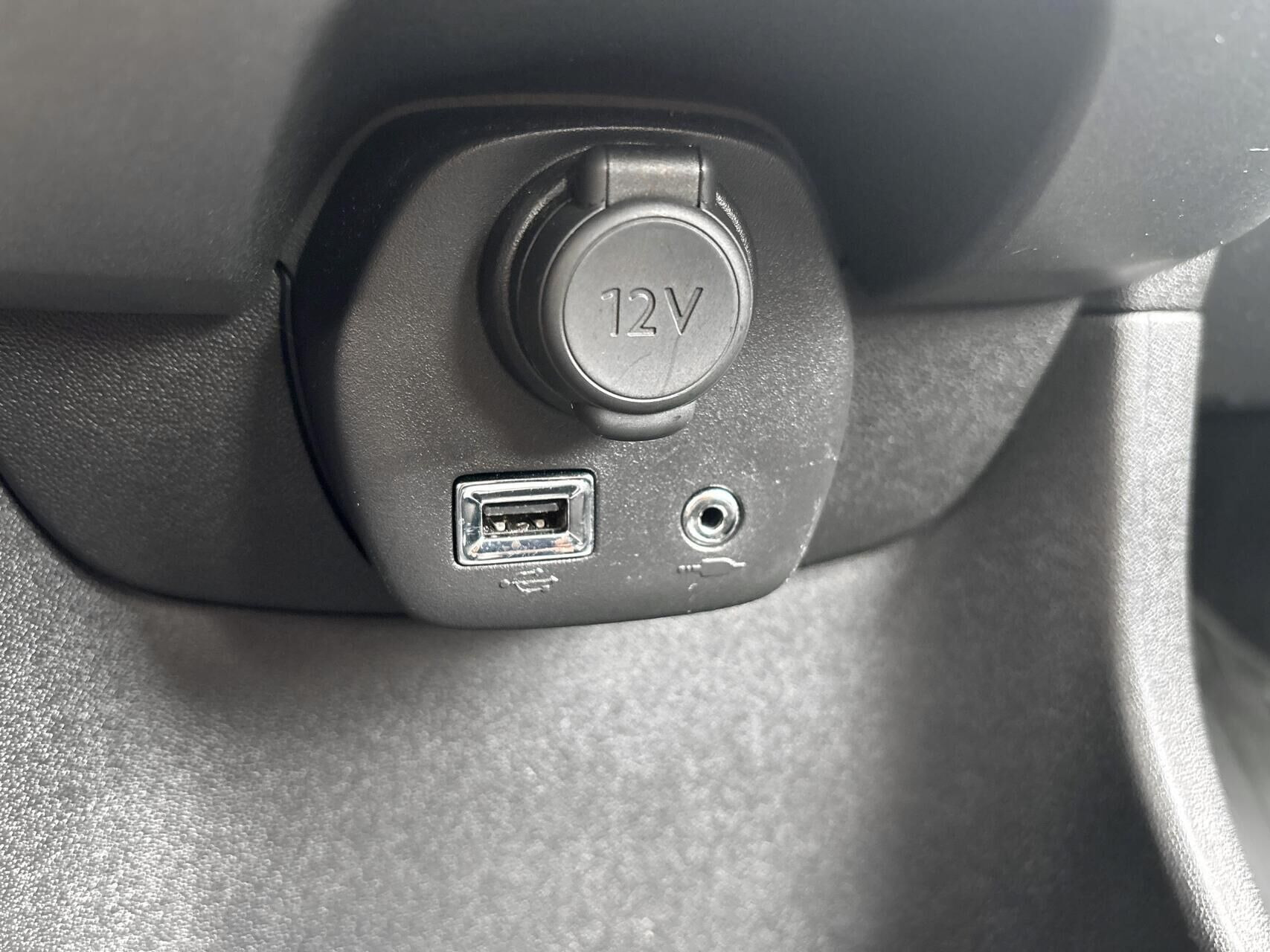Hvid Toyota Aygo fra 2018