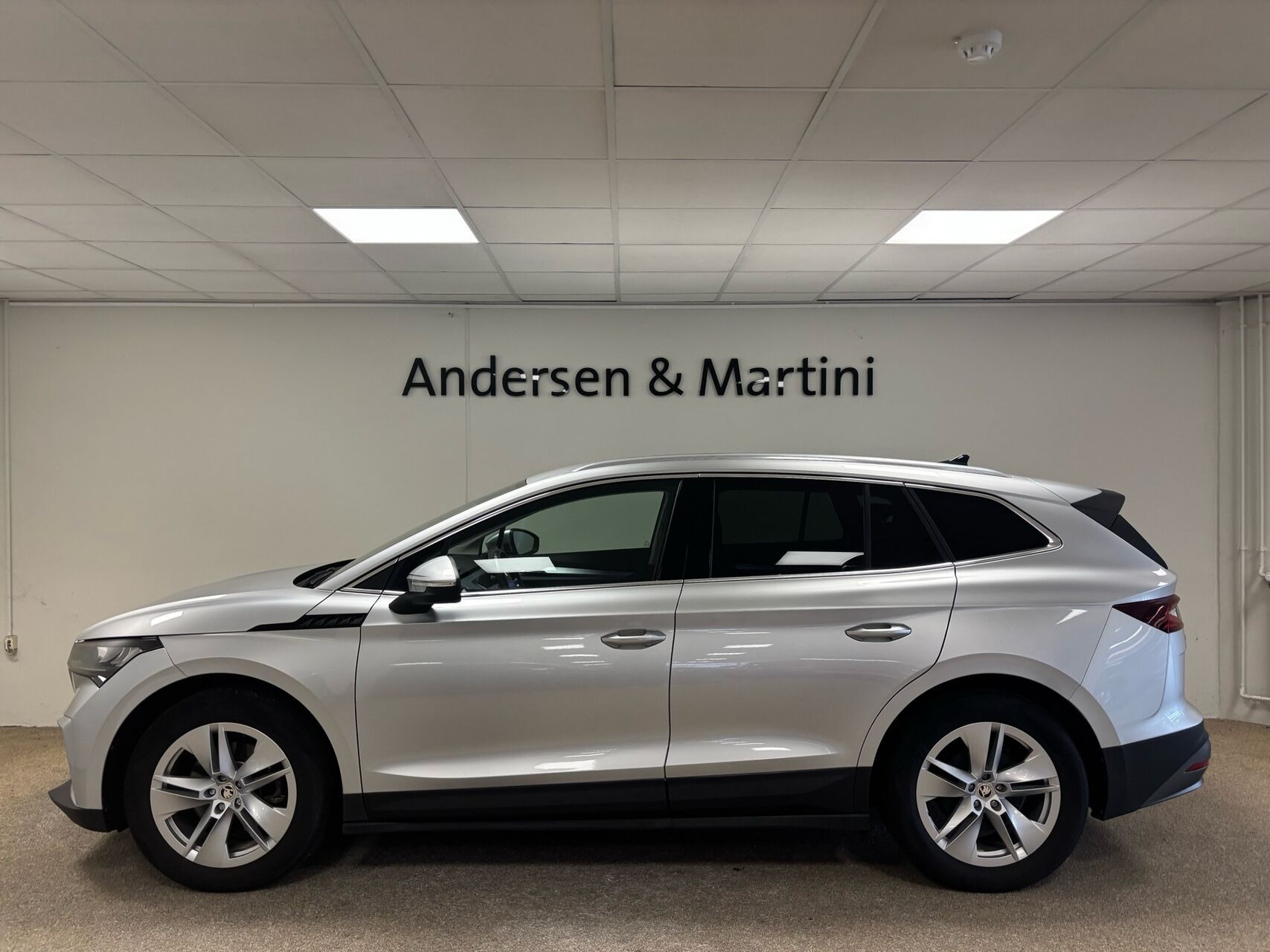 Sølv Skoda Enyaq fra 2023