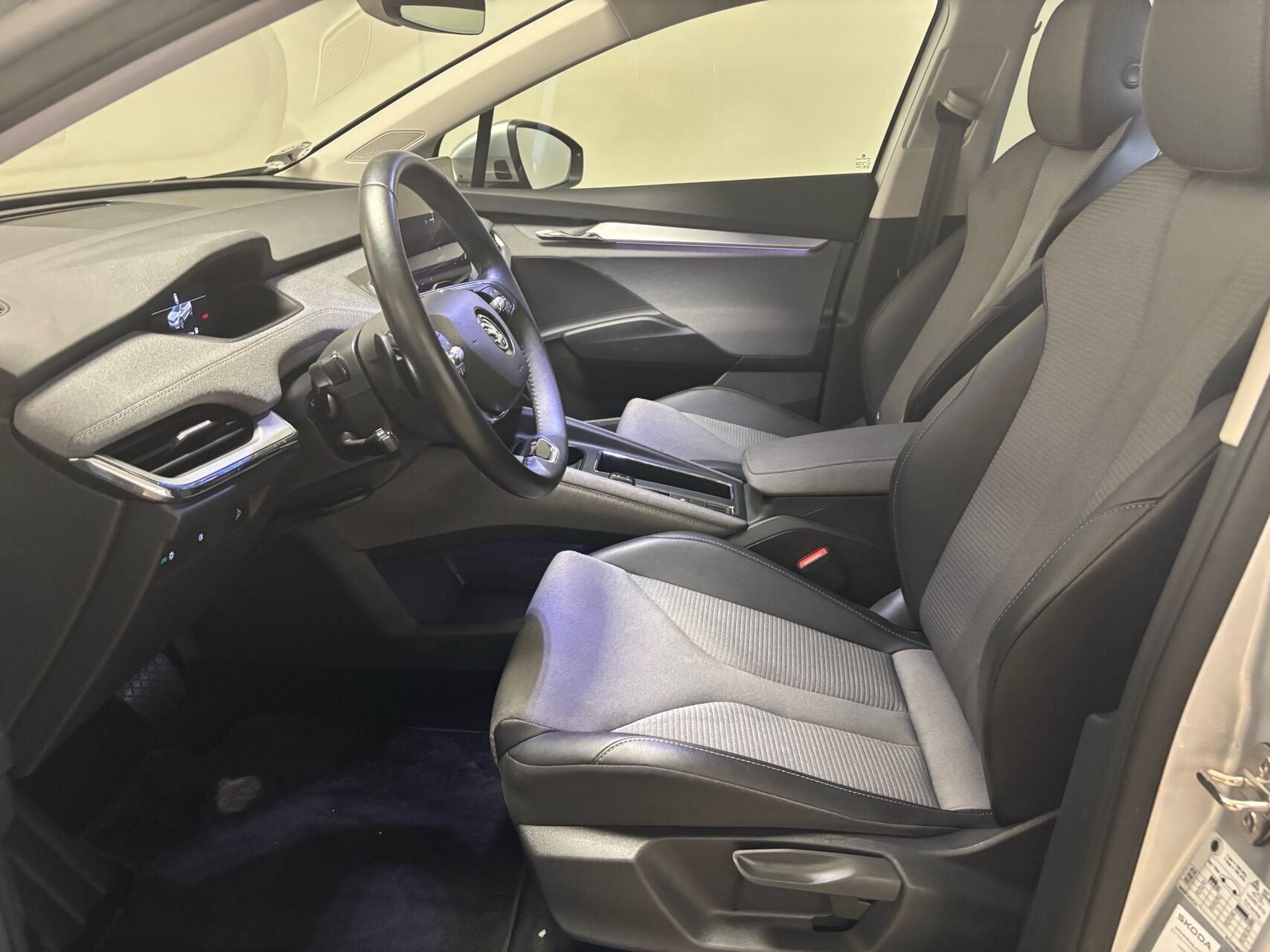 Sølv Skoda Enyaq fra 2023