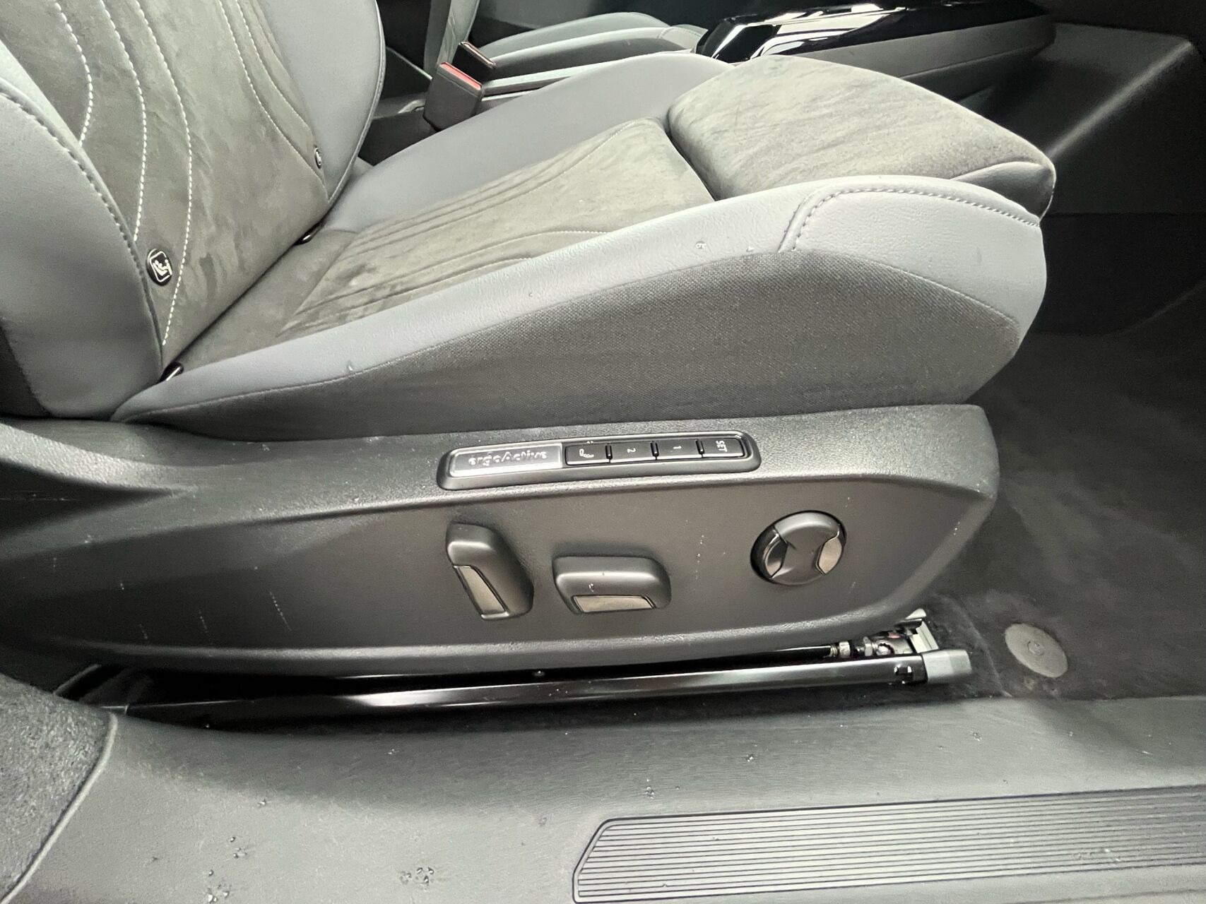 Rød VW ID.4 fra 2023