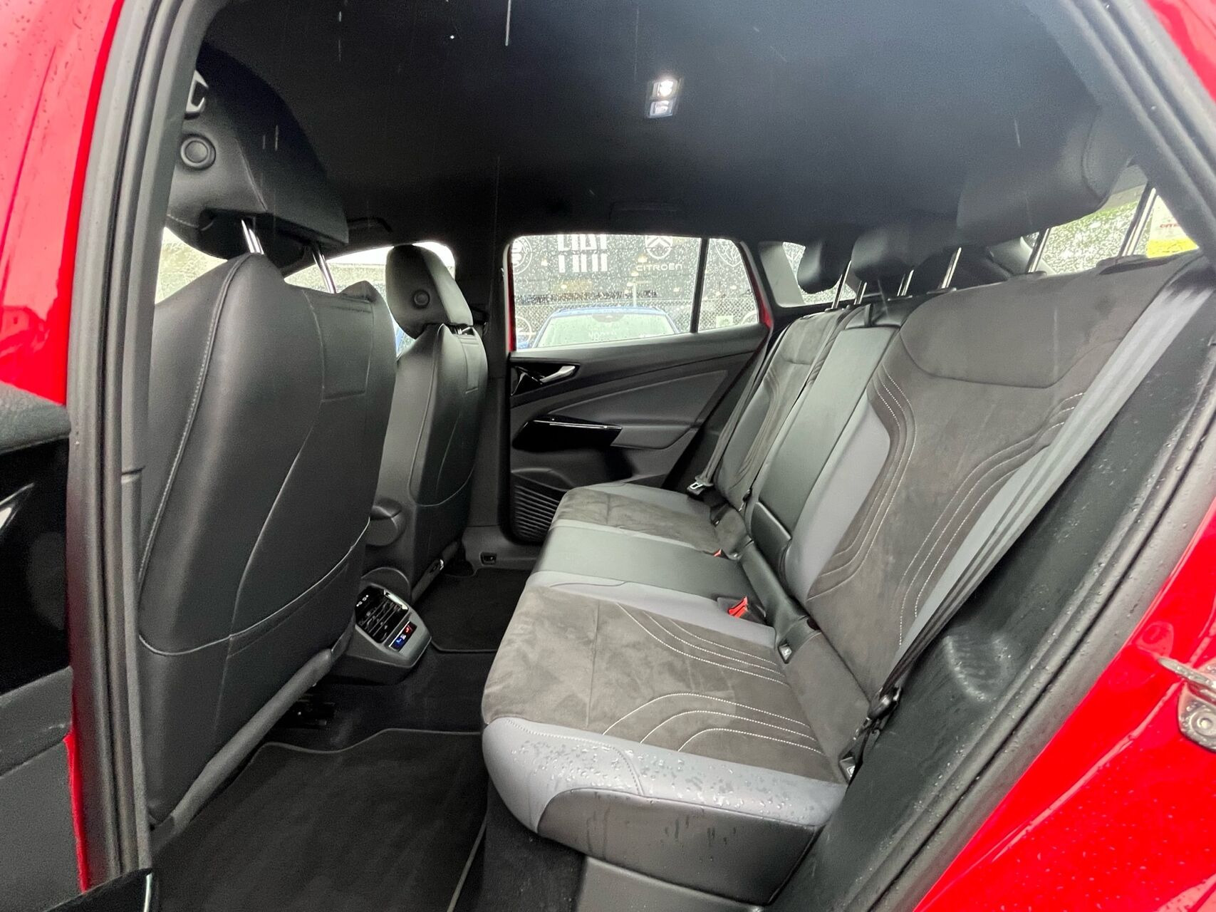 Rød VW ID.4 fra 2023
