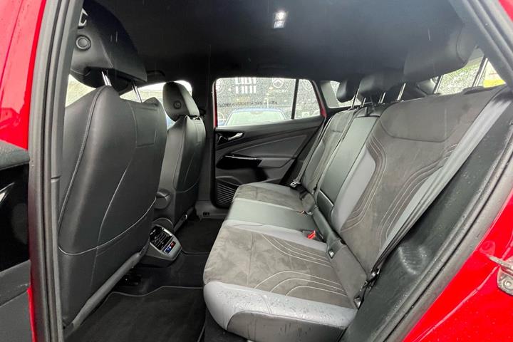 Rød VW ID.4 fra 2023