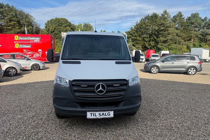Hvid Mercedes Sprinter fra 2020