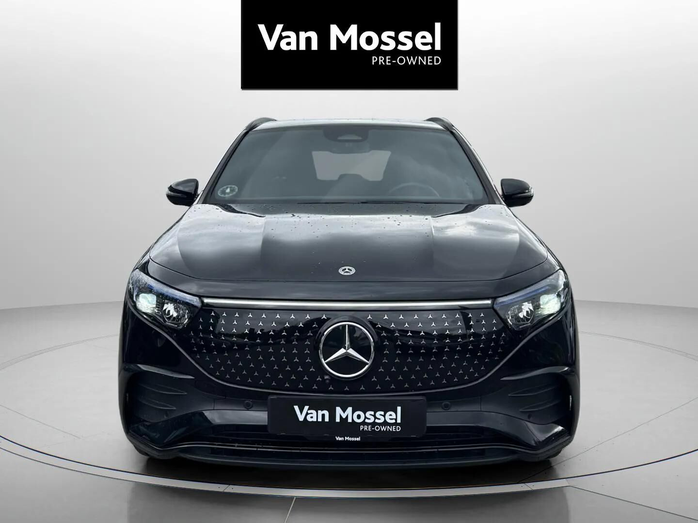 Sort Mercedes EQA250+ fra 2025