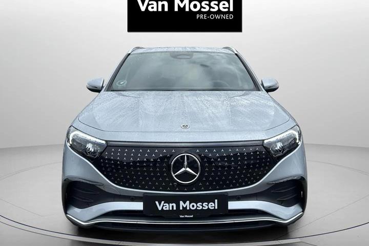 Sølv Mercedes EQA250+ fra 2026