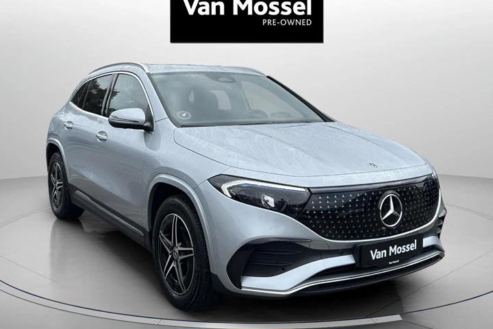 Sølv Mercedes EQA250+ fra 2026