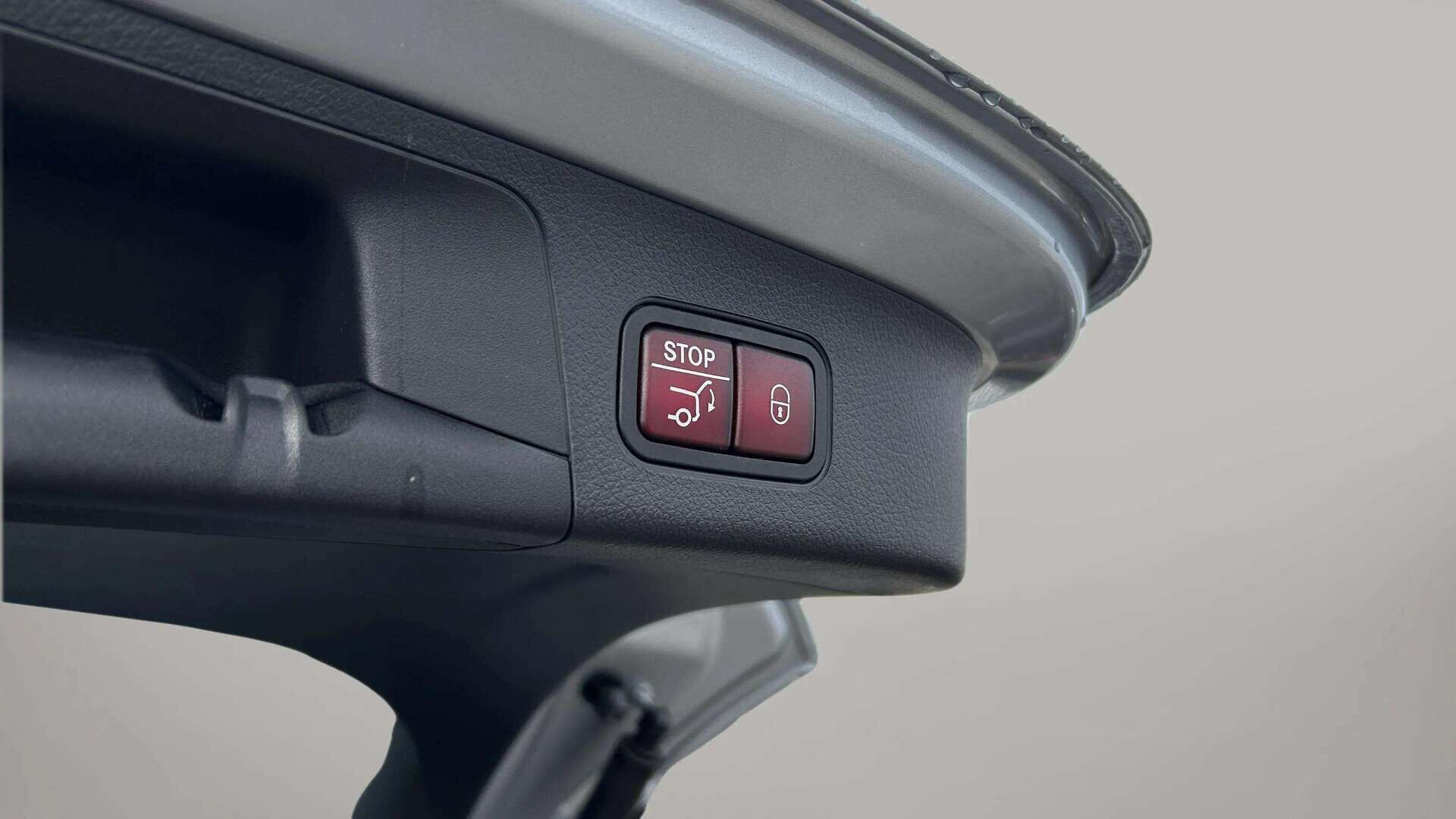 Sølv Mercedes EQA250+ fra 2026
