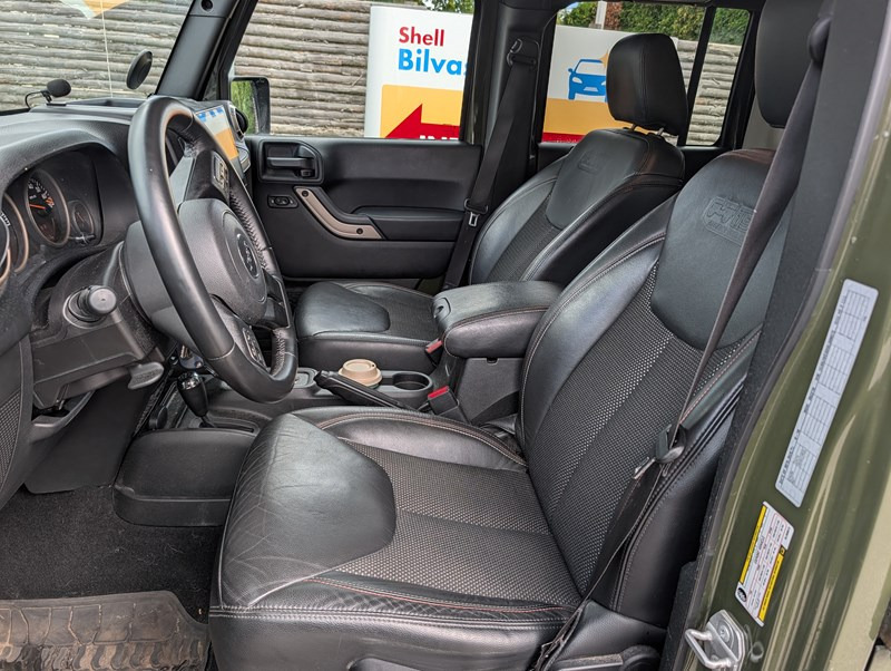undefined Jeep Wrangler Unlimited fra 2016