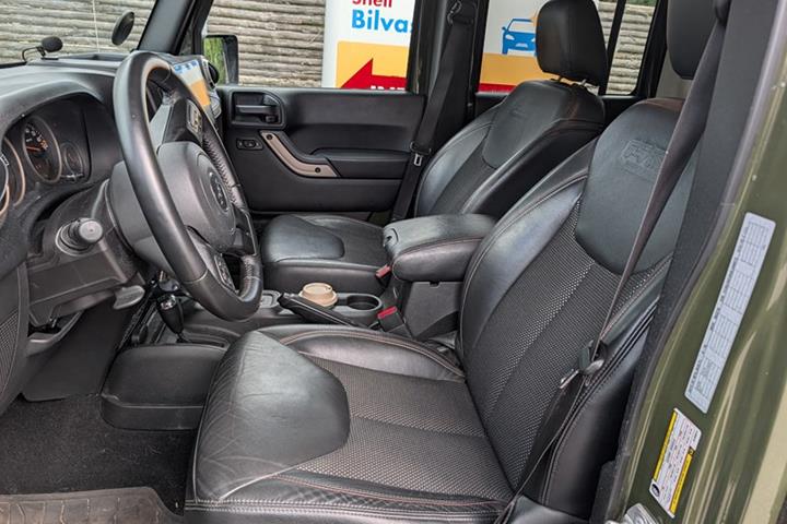 undefined Jeep Wrangler Unlimited fra 2016