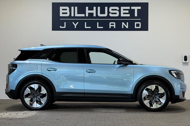 Blå Ford Explorer fra 2025