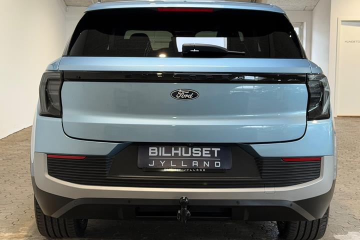 Blå Ford Explorer fra 2025